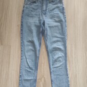 Дуже класні , фірмові джинси , тягнуться ,розмір eur36