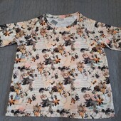 Новая футболка, размер 50.