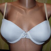 Гарний бюстгальтер, дуже гарний стан,