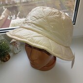 Панама на флисовой подкладке, цвет кремовый.