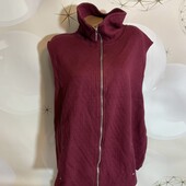 Женская жилетка из плотного трикотажа размер 3ХЛ