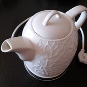 Керамічний електрочайник Maestro