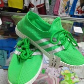 Яркие текстильные кроссовки, ждать не надо, выкуп сразу