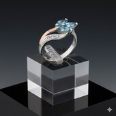 Срібна каблучка з топазом 18 розмір