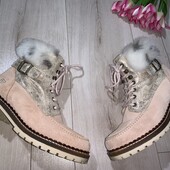 Відмінний стан.Шкіряні зимові чобітки 38розміру,устілка 25см.