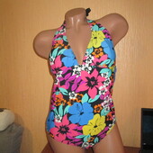 Купальник від Resort розм 12