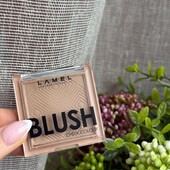 Класний бронзер в ходовому 404 відтінку taupe