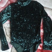 Супер нарядний, на кнопках, велюр переливається з блискітками