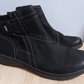 Натуральні нові сапоги, із Америки. Розмір 41, устілка 26-26.5 см