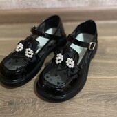 Туфлі р 34 в новому стані