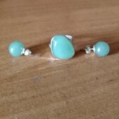 Стильный комплект : кольцо и серьги (гвоздики), Yves Rocher, Франция.