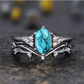 Елегантне кільце з бірюзою та церконами,розмір- 17