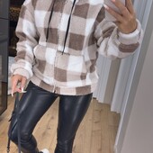 Очень теплая и очень мягкая кофта на молнии