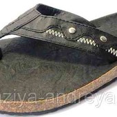 Брендовые вьетнамки Prada.