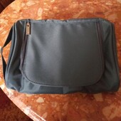 Косметичка дорожня