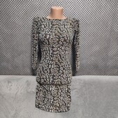 Симпатичное нарядное вечернее платье по фигуре, р.34(евро)