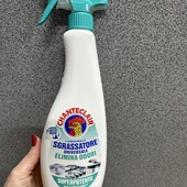 220. Універсальний спрей для чищення ChanteClair нейтралізатор запахів 600 мл