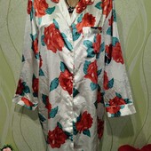 Шовковий халат на гудзиках