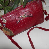 Шикарная женская сумка .вместительная .