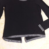 Светр з оригінальною спинкою