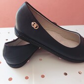 Нові легкі туфельки .з стразами.укрп 50%