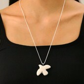 Підвіска, чокер біла птаха, пташка, горлиця, голуб на шнурку, мотузці