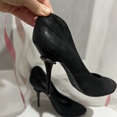 Жіночі туфлі натуральний замш 37 р