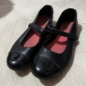 Дитячі шкіряні туфлі Clarks 31 р