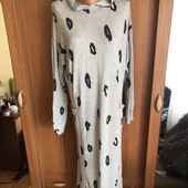 платье, халат мягусенький, ночная сорочка. довга, размер М. m&Sв ідеалі