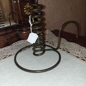 Металевий підсвічник з ручкою