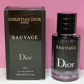 Dior Sauvage 60 мл. Незабываемый аромат для элегантного и стильного мужчины.