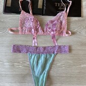 Розовый бюстгальтер браллет без косточек 75а