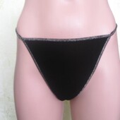 Оксамитові трусики бікіні.