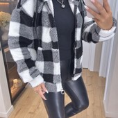 Очень теплая и очень мягкая кофта на молнии