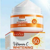 Денний, освітлюючий  крем для обличча з вітаміном  C Whitening , 50 грам

