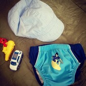 Дуже багато лотів, обирайте, економте на доставці, Кепка+плавки на 1.5-2 роки