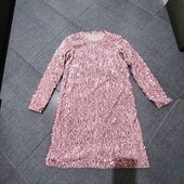 Дуже гарне, святкове та ніжне плаття велюр в паєтки.