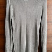 Брендовый гольф с высокими разрезами