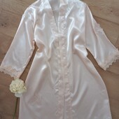 Домашній атласний халат з мереживом XS-S розмір