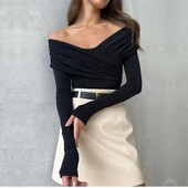 Боді чорний відкриті плечі