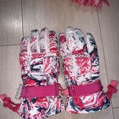 Лижні яскраві перчатки на 2-4роки.