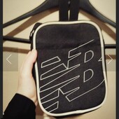 Стильна та практична сумка від New Balance