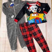 Набір брпендового домашнього одягу для хлопчика 110/116 см .