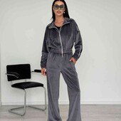 костюм велюровий