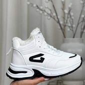 Новинка зимові кросівки на хутрі р 36,38