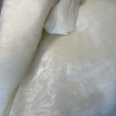 Великий відріз тюлі