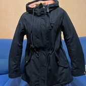 Куртка - парка в чудовому стані . Розмір М