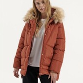 Класна стьобана куртка!