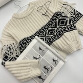 Крутий светрик з бахромою Свіжі колекції