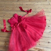 Праздничное пышное платье 9-10 лет
